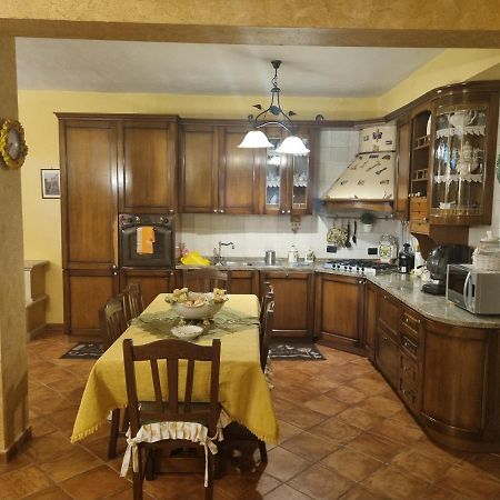 B&B Il Ducale Valmontone Bagian luar foto